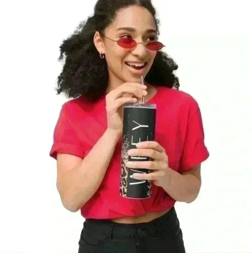 Wifey 20oz tumbler - Picture 2 of 3